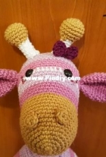 Sweet giraffe girl