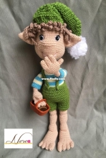 Nerea Design - Andrea Neumann - Elfie the Crochet Elf