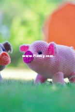 Furls Crochet - Brenna Eaves - Mini Pigs - Free
