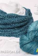 Fiberpassion-Passion Bias Cowl by Andrea Hädener-German-Free