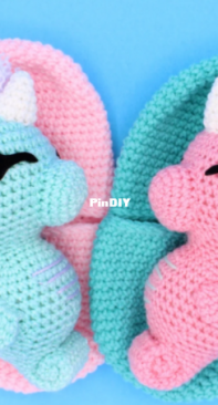 Kayte Dids Crafts - Kayte Marchese - Hatching Magical Seahorse