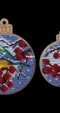 Wonderland Crafts - FLK-304 - Bird With Berries Ornament