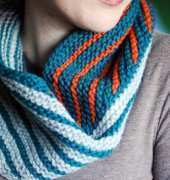 Maurice cowl by Lee Meredith Leethalknits