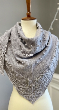 Few Of My Favorite Things Shawl by Magda Bonk - Free
