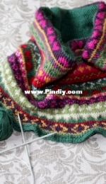 Colorful Fair Isle style cowl by Virginie Lykins-Free