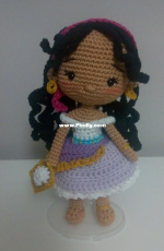 Raquel Fernández Conesa - Esmeralda the doll - Spanish