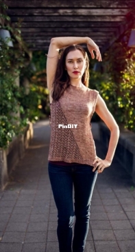 Summertime Top by Abbye Dahl - AbbyeKnits - English