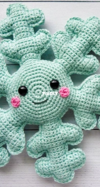 3am Grace Designs - Donna Vasquez Beavers and Michaelene Nelson - Snowflake Kawaii Cuddler