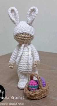 Cubby House Crochet - Veronica McRae - Toddler Bunny Ezra Mod