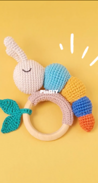 Caterpillar rattle
