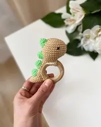 Kostenkotoy - Ekaterina Kostenko - Rattle Dinosaur