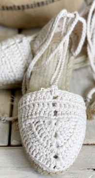 Santa Pazienzia - Estefanía González Vázquez - Tangana Espadrilles - Alpargata Tangana - Spanish