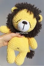 Mariya Kostyuchenko - Lion - Russian