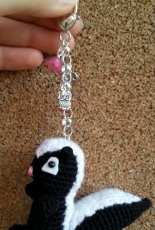 Mini Keychain Skunk