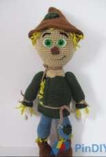Hollys Hobbies - Holly McNevan - Wonderful World of Oz - Scarecrow