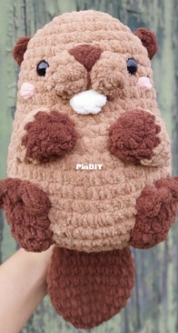FoxDenHandmade-Beaver