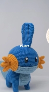 Cotswolds Crochet - CotswoldsCro - Harriet Riseley Prichard - Harriet Benneyworth - Mudkip