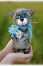zgemchugova-lera cat - English