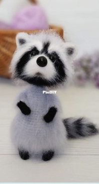 rodinanatusik - Natalya Rodina - Anthony the Racoon
