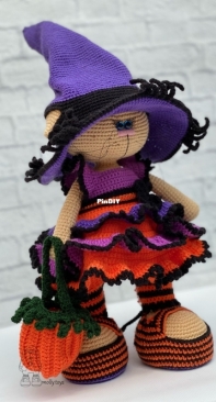 Gala Toys Shop - Molly Toys - Galina Ptashkina - Halloween Witch Clothes Only - Spanish