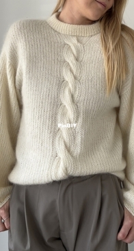 Farro Sweater by Cheryl Mokhtari - English