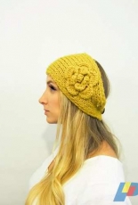 iKNITS -Flower Headband by Christine Rosen - Free