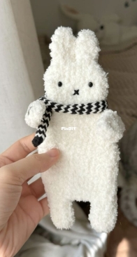 momotea AirPods Holder Case Bag Pendant