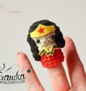 Kamila Krawka Krawczyk - Wonder Woman Finger Puppet Pattern - Free