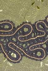 Bobbin lace - another decoration for the dress