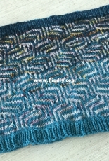 Fade Me, Seymour Cowl by Ann Konzen - Free