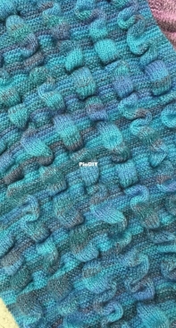 Vickis Wiggly Afghan Baby Blanket  by Vicki Monthei - Free