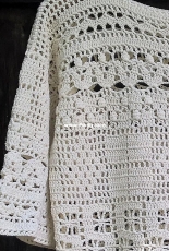 Tunic with  sleeves