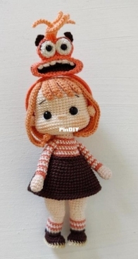 Sihirli Halka - Burcu Bülbül - Doll Ryle Anxiety - Boneca Ryle Ansiedade - Portuguese - Translated