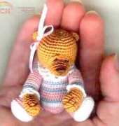 Miniature Thread Crochet Bears - Edith Molina - Taffie