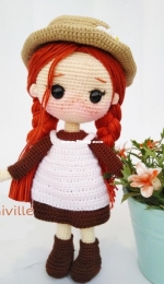 Amiville - Sarah Hafez - Anne amigurumi doll