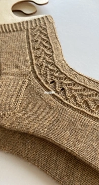 Marta Socks by Keka Guillén - English Spanish
