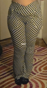Fun leggings form the Petite Stitchery Hallie