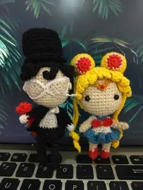 Tuxedo Mask and Sailormoon