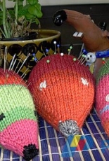 Waste Yarn Hedgehog by Mari-Liisa Varila/Knittitude-Free