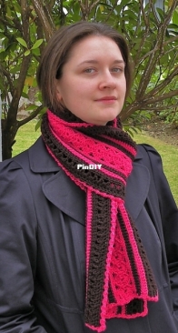 Elly Doyle - Braid Scarf