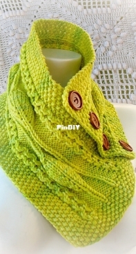 Gabriela Ordenes-33 leaves cowl