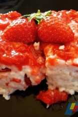 Strawberry porridge