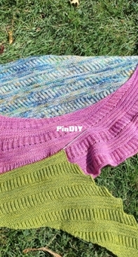 Opposing Forces Shawl by Renee Macrae -Free