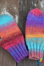 Classic Mittens N°615 by Bernhard Ulmann Co. -Free