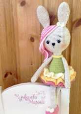 Marina Chuchkalova - Bunny in lush skirt