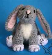 Bvoe - Barbara Voelker - Little Grey Bunny - French translated