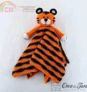 One and two company- Carolina Guzman- Tiger blanket