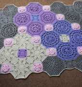Bernat Waverly 2012 CAL afghan