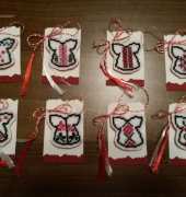 Small gifts for 1 March