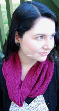 Chevron Slouch Cowl by Alyssa Dawn-Free
